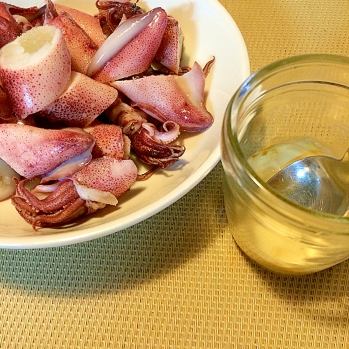 簡単おつまみ ボイルヤリイカ ごまマヨネーズ レシピ 作り方 By きのこのみみ 楽天レシピ 簡単おつまみ ボイルヤリイカ ごまマヨネーズ レシピ 作り方 By きのこのみみ 楽天レシピ